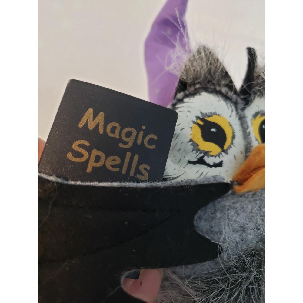 Vintage Annalee Wizard Owl Figurine 2007 Halloween Magic Spells Book & Wand - Picture 6 of 11